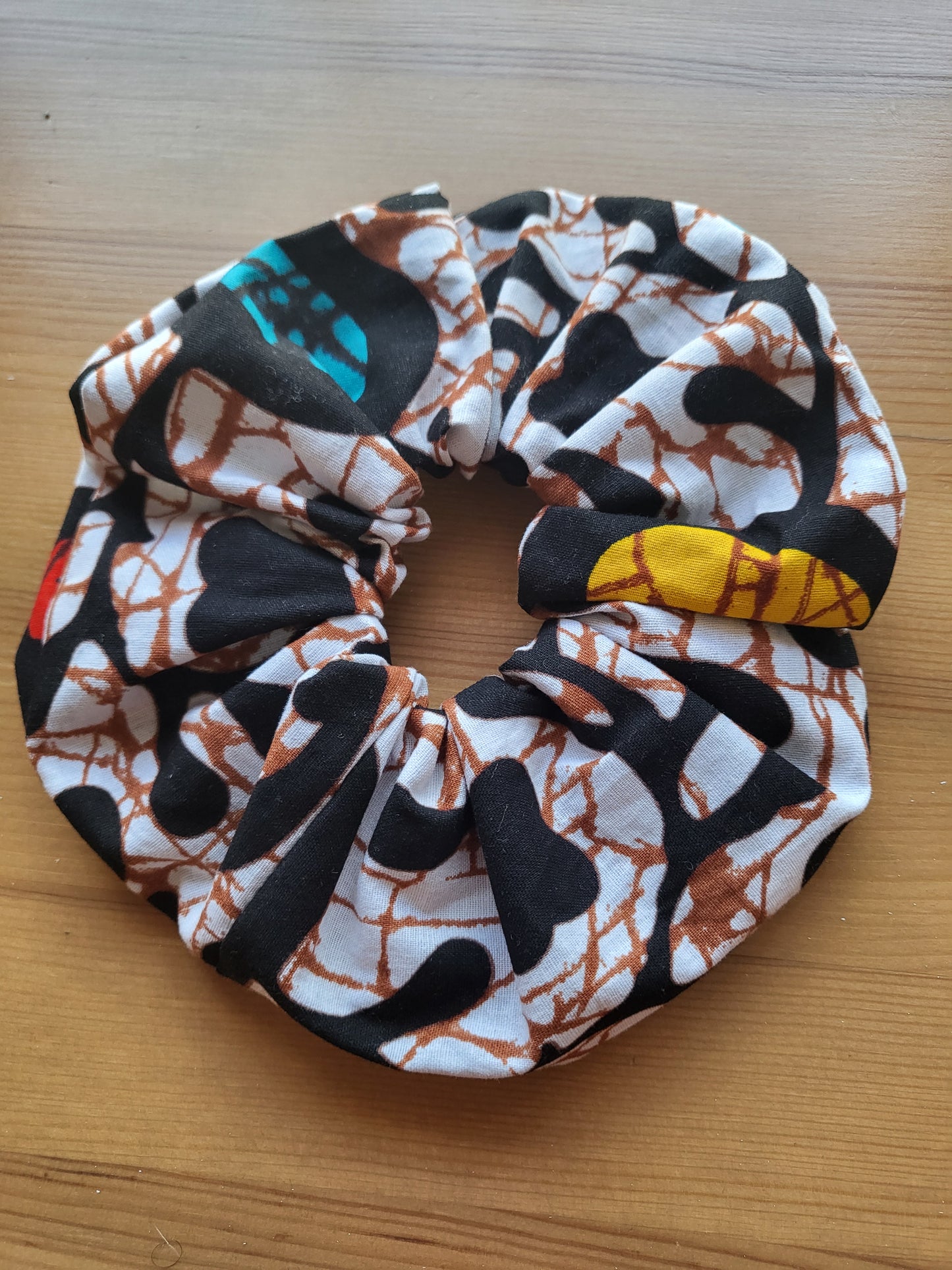 Large scrunchies 100% Cotton scrunchies - 40 patterns available - Glo Cre8s