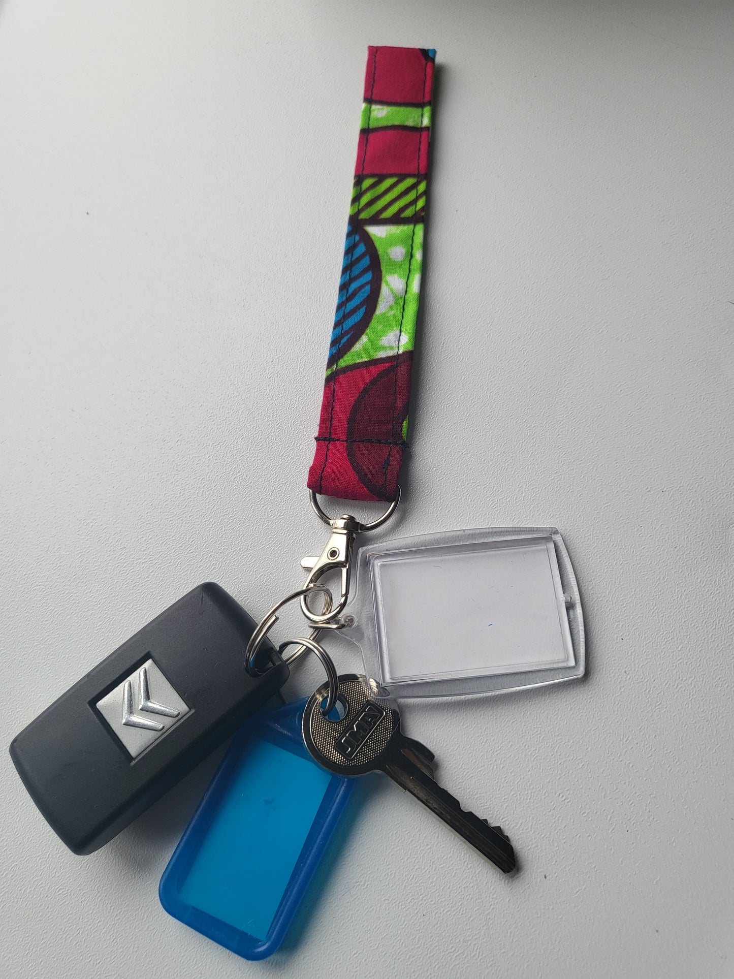 Key Fob Wristlet Keychain Accessory - Glo Cre8s