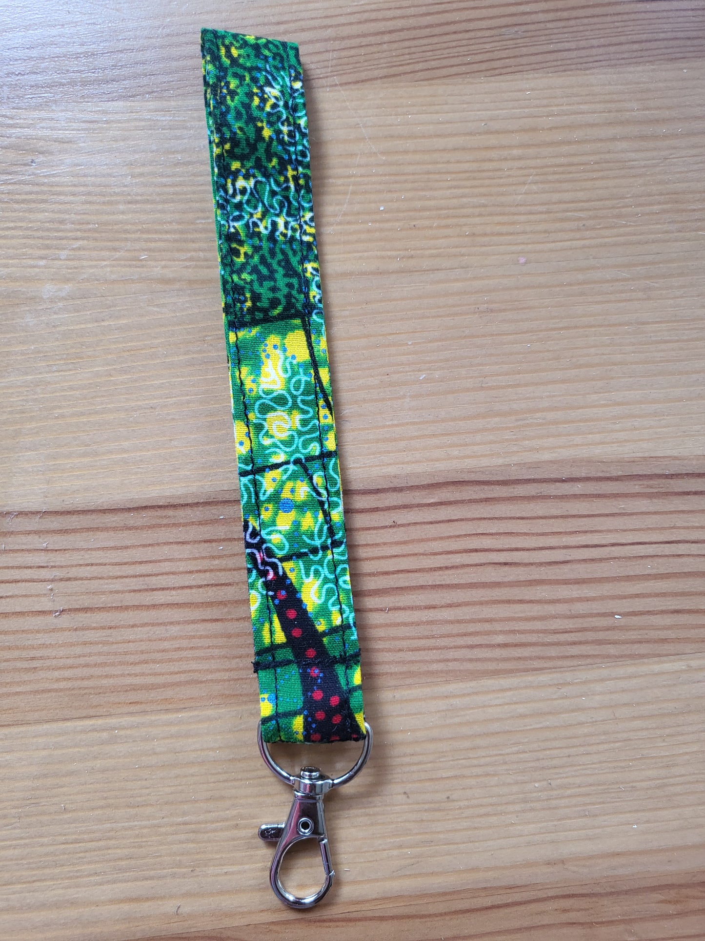 Key Fob Wristlet Keychain Accessory - Glo Cre8s