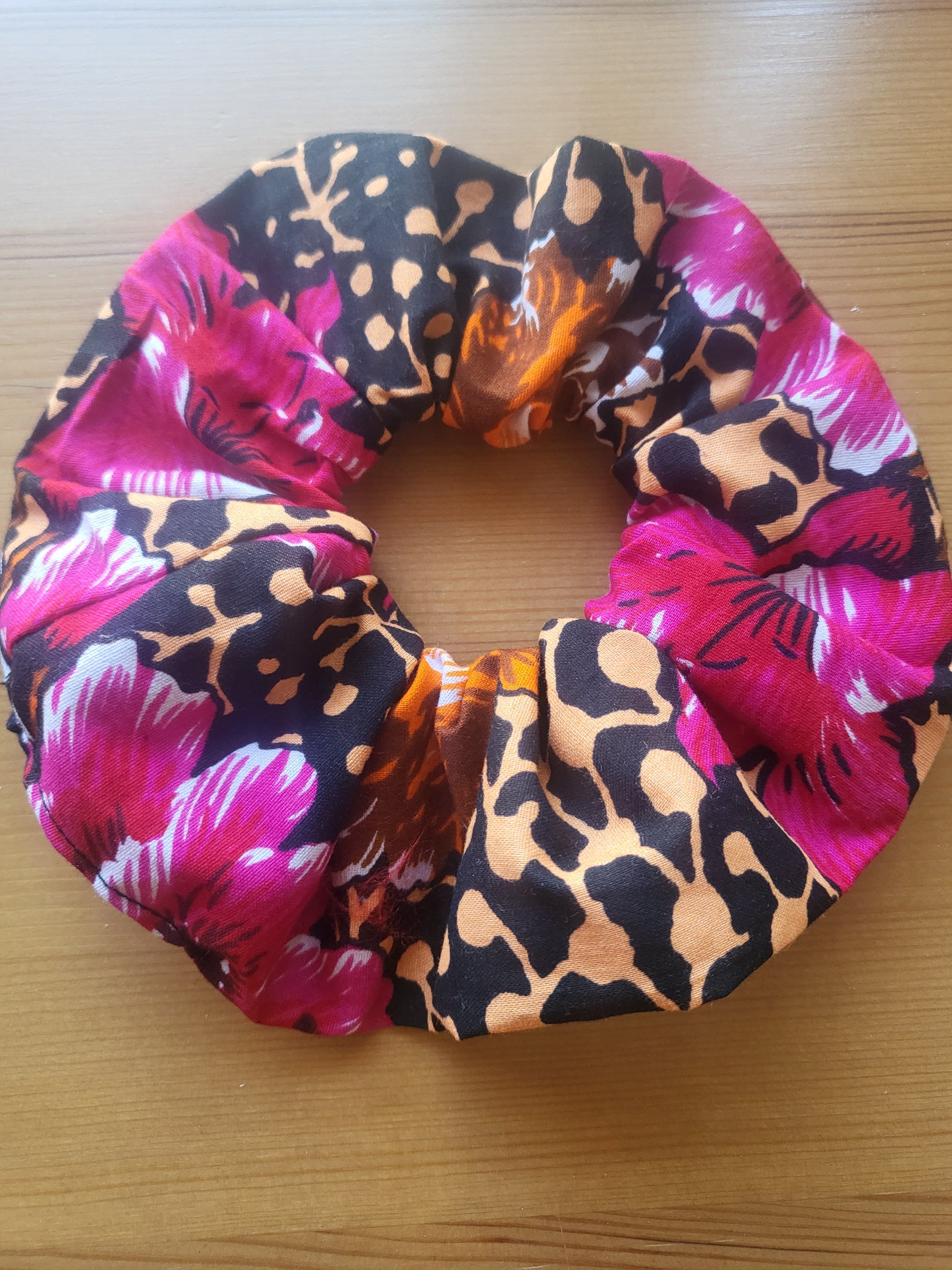 Large scrunchies 100% Cotton scrunchies - 40 patterns available - Glo Cre8s