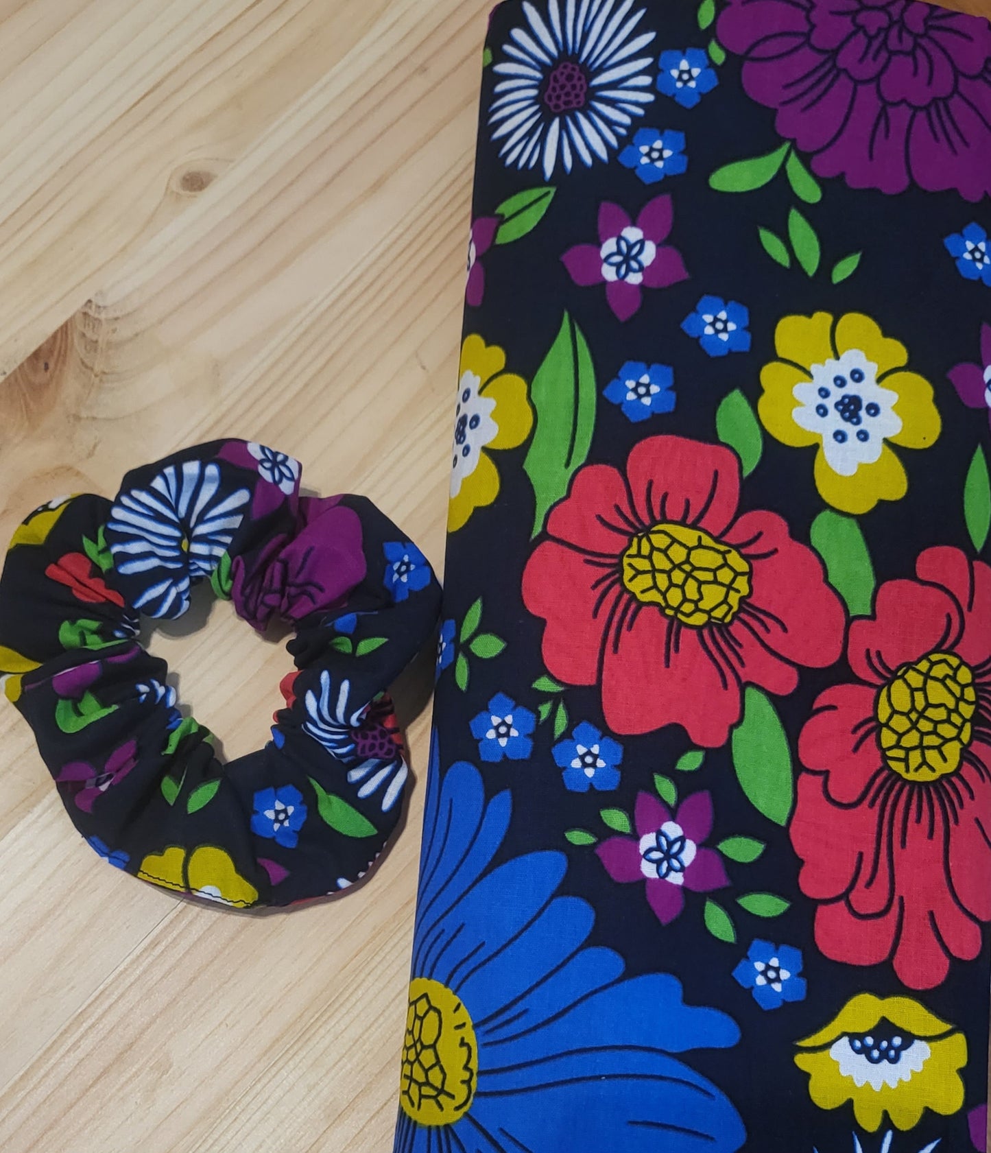 African Print Scrunchies - Glo Cre8s